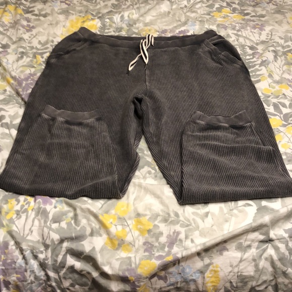 Aerie XXL Sweatpant in gray 100% cotton NWT 26” inseam elastic waist/cuffs - Picture 5 of 5